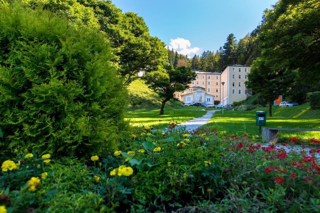Rimske Terme - Hotel Zdraviliski Dvor リムスケ・トプリツェ 部屋 写真