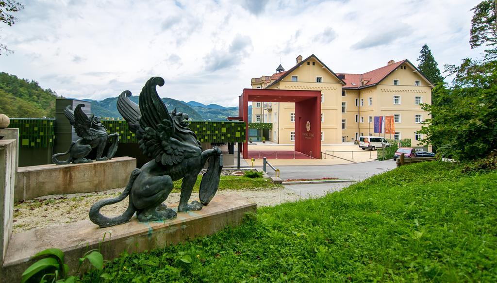 Rimske Terme - Hotel Zdraviliski Dvor リムスケ・トプリツェ エクステリア 写真