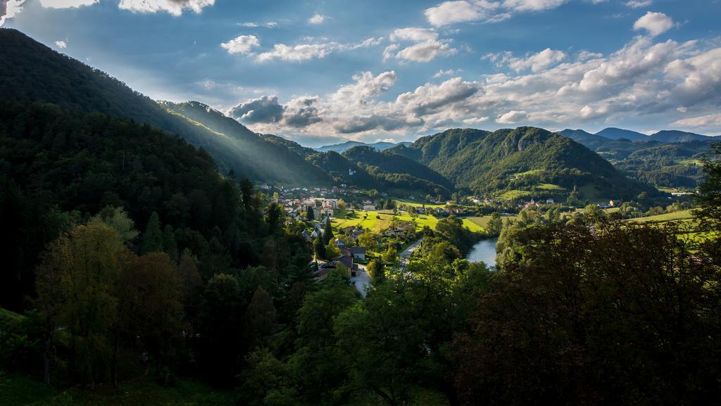 Rimske Terme - Hotel Zdraviliski Dvor リムスケ・トプリツェ エクステリア 写真